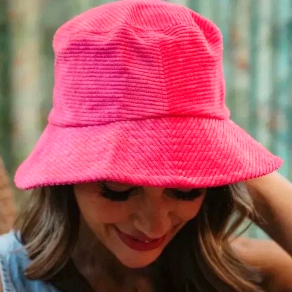 NWT Lele Sadoughi Pink Corduroy Bucket Hat. So cute!! With Striped Dust Bag - Picture 2 of 12